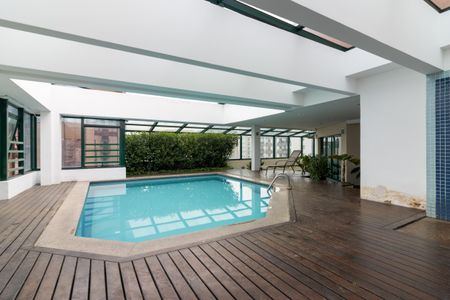 Apartamento para alugar com 40m², 1 quarto e 1 vaga Apartamento para alugar com 40m², 1 quarto e 1 vagaÁrea comum - Piscina