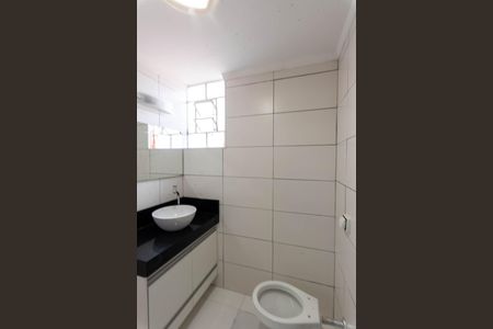 Apartamento à venda com 72m², 2 quartos e 1 vaga Apartamento à venda com 72m², 2 quartos e 1 vagaBanheiro