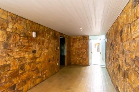 Casa para alugar com 325m², 3 quartos e 4 vagas Casa para alugar com 325m², 3 quartos e 4 vagasHall de entrada