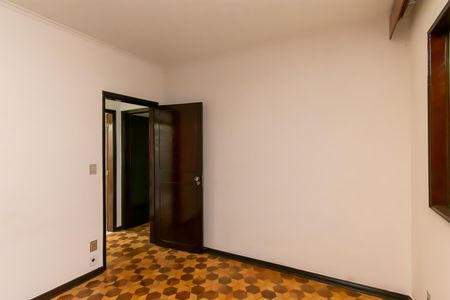 Casa para alugar com 325m², 3 quartos e 4 vagas Casa para alugar com 325m², 3 quartos e 4 vagasQuarto 2