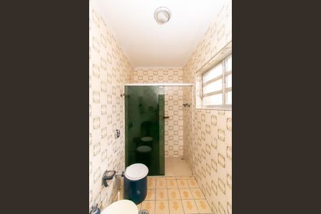 Casa para alugar com 325m², 3 quartos e 4 vagas Casa para alugar com 325m², 3 quartos e 4 vagasBanheiro social