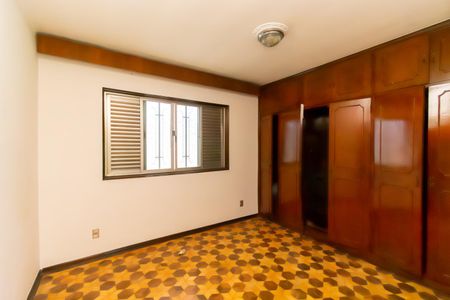 Quarto 2 de casa para alugar com 3 quartos, 325m² em Vila Fatima, São Paulo