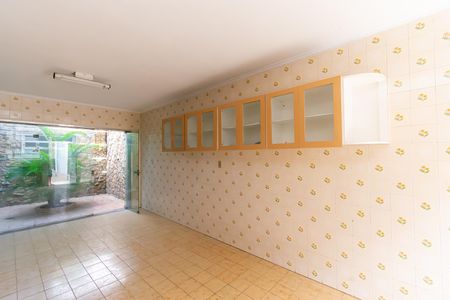 Casa para alugar com 325m², 3 quartos e 4 vagas Casa para alugar com 325m², 3 quartos e 4 vagasCozinha