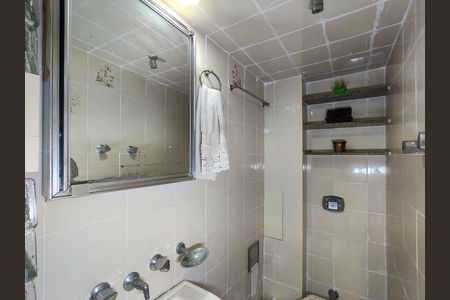 Apartamento à venda com 65m², 2 quartos e 1 vaga Apartamento à venda com 65m², 2 quartos e 1 vagaBanheiro de serviço