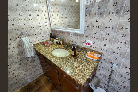 Apartamento à venda com 65m², 2 quartos e 1 vaga Apartamento à venda com 65m², 2 quartos e 1 vagaBanheiro Corredor