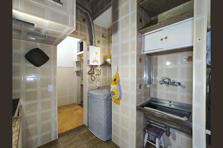 Apartamento à venda com 65m², 2 quartos e 1 vaga Apartamento à venda com 65m², 2 quartos e 1 vagaCozinha e Área de Serviço
