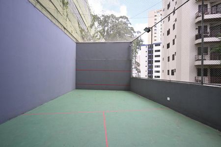 Apartamento à venda com 220m², 3 quartos e 4 vagasQuadra