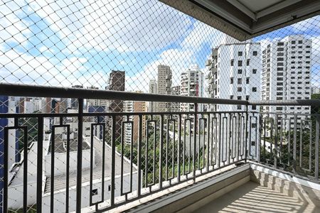 Apartamento à venda com 220m², 3 quartos e 4 vagasVaranda da Suíte  3
