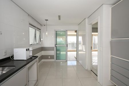 Apartamento à venda com 220m², 3 quartos e 4 vagasCozinha