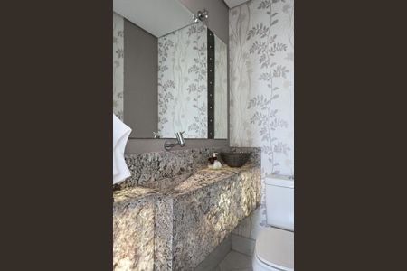 Apartamento à venda com 220m², 3 quartos e 4 vagasLavabo