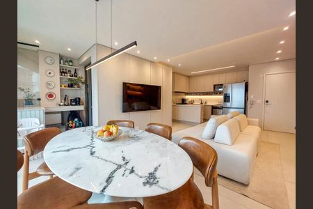 Apartamento para alugar com 95m², 3 quartos e 2 vagas Apartamento para alugar com 95m², 3 quartos e 2 vagasSala