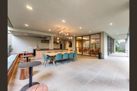 Apartamento para alugar com 95m², 3 quartos e 2 vagas Apartamento para alugar com 95m², 3 quartos e 2 vagasÁrea comum - Salão de festas