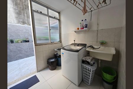 Casa de condomínio à venda com 122m², 2 quartos e 1 vaga Casa de condomínio à venda com 122m², 2 quartos e 1 vagaÁrea de serviço