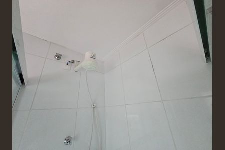 Casa de condomínio à venda com 122m², 2 quartos e 1 vaga Casa de condomínio à venda com 122m², 2 quartos e 1 vagaBanheiro