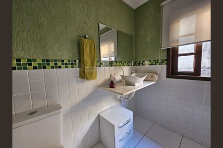 Casa de condomínio à venda com 122m², 2 quartos e 1 vaga Casa de condomínio à venda com 122m², 2 quartos e 1 vagaBanheiro