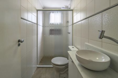 Apartamento para alugar com 70m², 2 quartos e 1 vaga Apartamento para alugar com 70m², 2 quartos e 1 vagaBanheiro