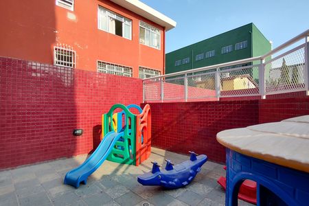 Apartamento para alugar com 70m², 2 quartos e 1 vaga Apartamento para alugar com 70m², 2 quartos e 1 vagaÁrea comum - Playground