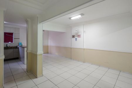 Apartamento para alugar com 70m², 2 quartos e 1 vaga Apartamento para alugar com 70m², 2 quartos e 1 vagaÁrea comum - Salão de festas