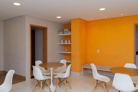 Apartamento à venda com 56m², 2 quartos e 1 vaga