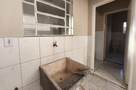 Área de Serviço de casa à venda com 2 quartos, 160m² em Vila Satúrnia, Campinas