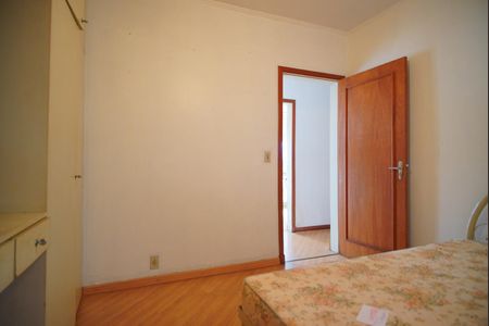 Casa à venda com 320m², 5 quartos e 5 vagasQuarto 3