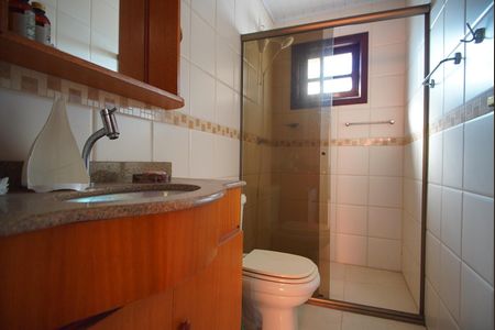 Casa à venda com 320m², 5 quartos e 5 vagasBanheiro do Quarto 5 - Suíte