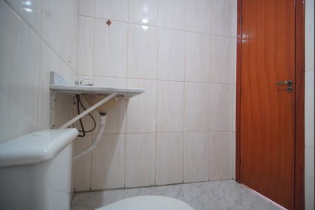 Apartamento para alugar com 68m², 2 quartos e 1 vagaBanheiro Corredor
