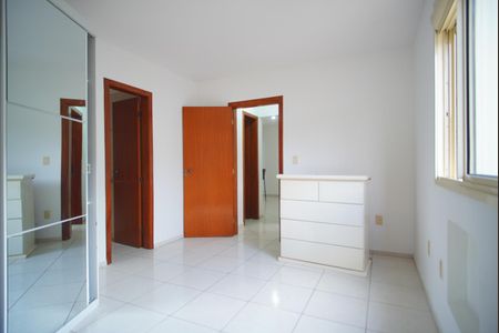 Suíte de apartamento para alugar com 2 quartos, 68m² em Sarandi, Porto Alegre
