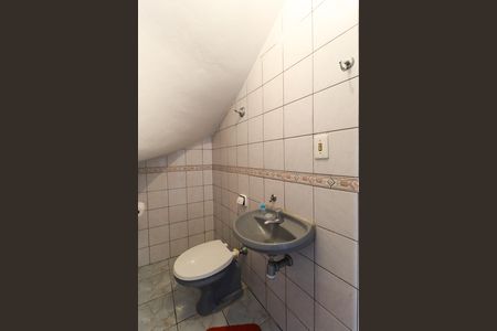 Casa para alugar com 211m², 2 quartos e 8 vagas