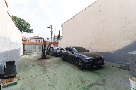 Casa para alugar com 211m², 2 quartos e 8 vagas