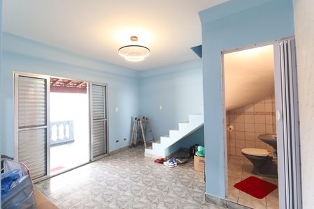 Casa para alugar com 211m², 2 quartos e 8 vagas