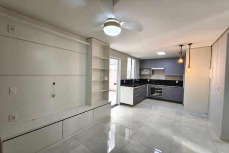 Sala de apartamento para alugar com 2 quartos, 54m² em Jardim Capivari, Campinas