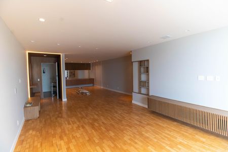 Sala de apartamento para alugar com 3 quartos, 200m² em Sra. das Graças, Niterói