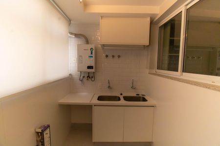 Apartamento para alugar com 200m², 3 quartos e 1 vagaÁrea de Serviço