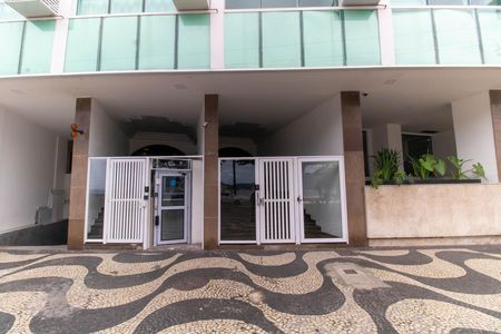 Apartamento para alugar com 200m², 3 quartos e 1 vagaFachada