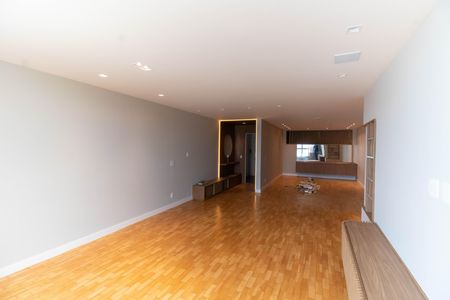 Apartamento para alugar com 200m², 3 quartos e 1 vagaSala