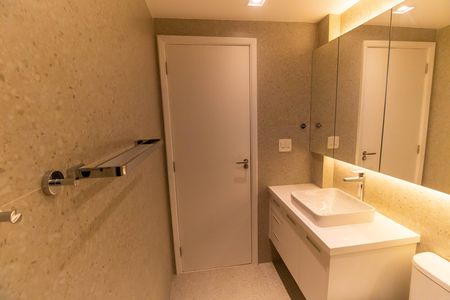 Apartamento para alugar com 200m², 3 quartos e 1 vagaBanheiro Social