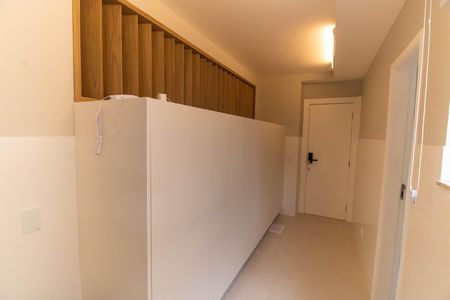 Apartamento para alugar com 200m², 3 quartos e 1 vagaÁrea de Serviço