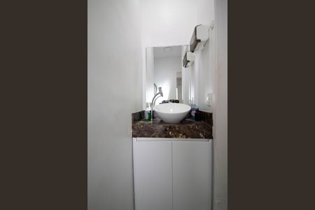 Apartamento à venda com 83m², 2 quartos e 1 vagaBanheiro da Suíte