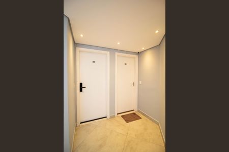 Apartamento à venda com 83m², 2 quartos e 1 vagaHall de entrada