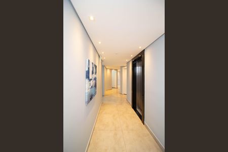 Apartamento à venda com 83m², 2 quartos e 1 vagaHall de entrada