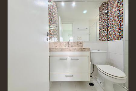 Apartamento para alugar com 100m², 2 quartos e 3 vagas Apartamento para alugar com 100m², 2 quartos e 3 vagasBanheiro Suíte 1