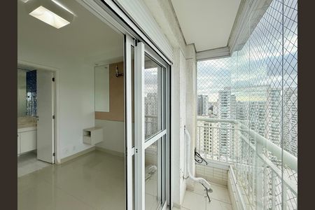Apartamento para alugar com 100m², 2 quartos e 3 vagas Apartamento para alugar com 100m², 2 quartos e 3 vagasSacada Suíte 2