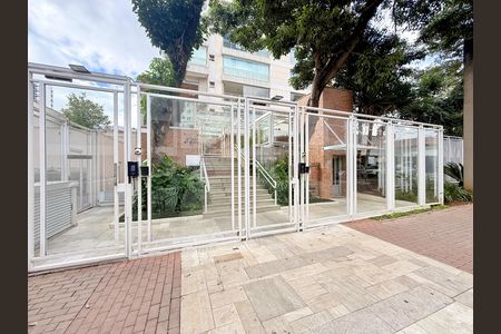 Apartamento para alugar com 100m², 2 quartos e 3 vagas Apartamento para alugar com 100m², 2 quartos e 3 vagasFachada