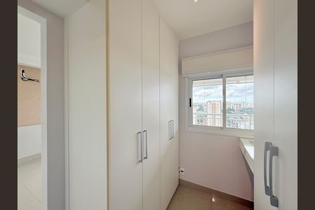 Apartamento para alugar com 100m², 2 quartos e 3 vagas Apartamento para alugar com 100m², 2 quartos e 3 vagasCloset Suíte 2