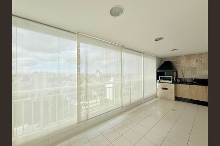 Apartamento para alugar com 100m², 2 quartos e 3 vagas Apartamento para alugar com 100m², 2 quartos e 3 vagasVaranda