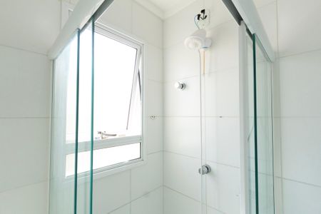 Apartamento para alugar com 59m², 2 quartos e 2 vagas Apartamento para alugar com 59m², 2 quartos e 2 vagasBanheiro