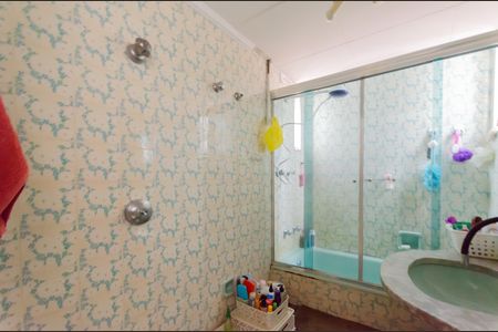 Apartamento à venda com 103m², 3 quartos e 1 vaga Apartamento à venda com 103m², 3 quartos e 1 vagaBanheiro da Suíte