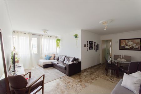 Sala de apartamento à venda com 3 quartos, 103m² em Vila Monumento, São Paulo