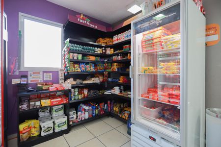 Apartamento para alugar com 49m², 2 quartos e 1 vagaÁrea comum - Mini-mercado